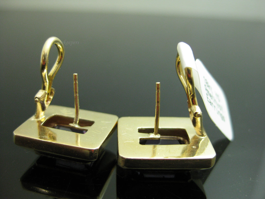 b753 Beautiful 18kt Yellow Gold Squared Amethyst Lever Back Earrings