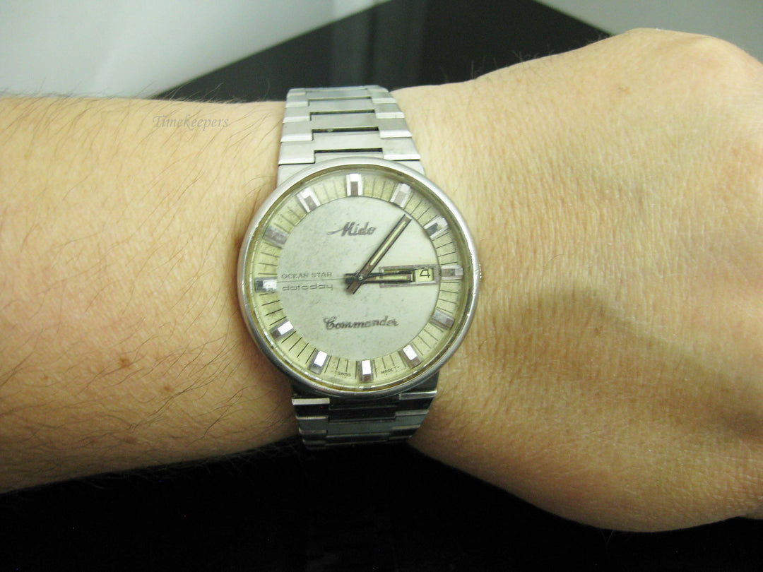 b768 Vintage 1970s Mido Ocean Star Datoday Commander Automatic Wristwatch