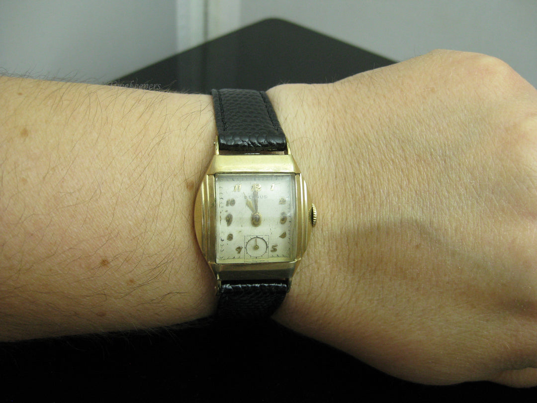 b773 Men's Vintage 10kt Rolled Gold Plated Mechanical Benrus Wristwatch