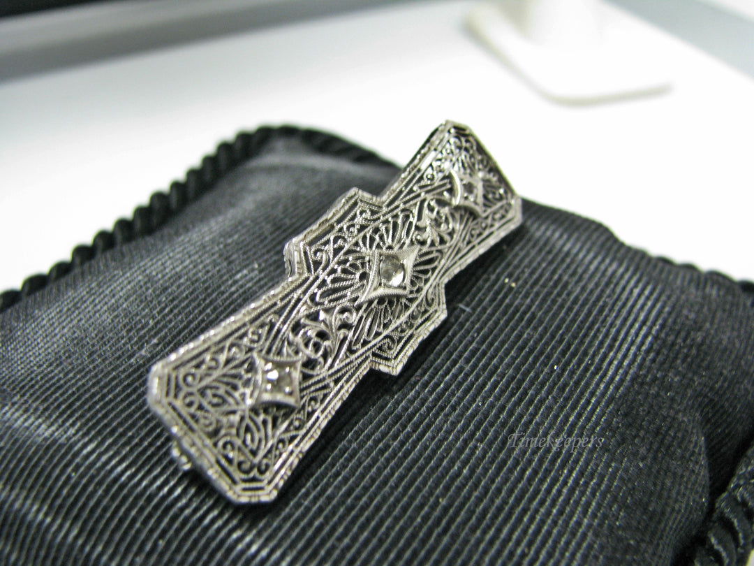 H159 Gorgeous Sterling Silver Brooch/ Pin with Clear Stones