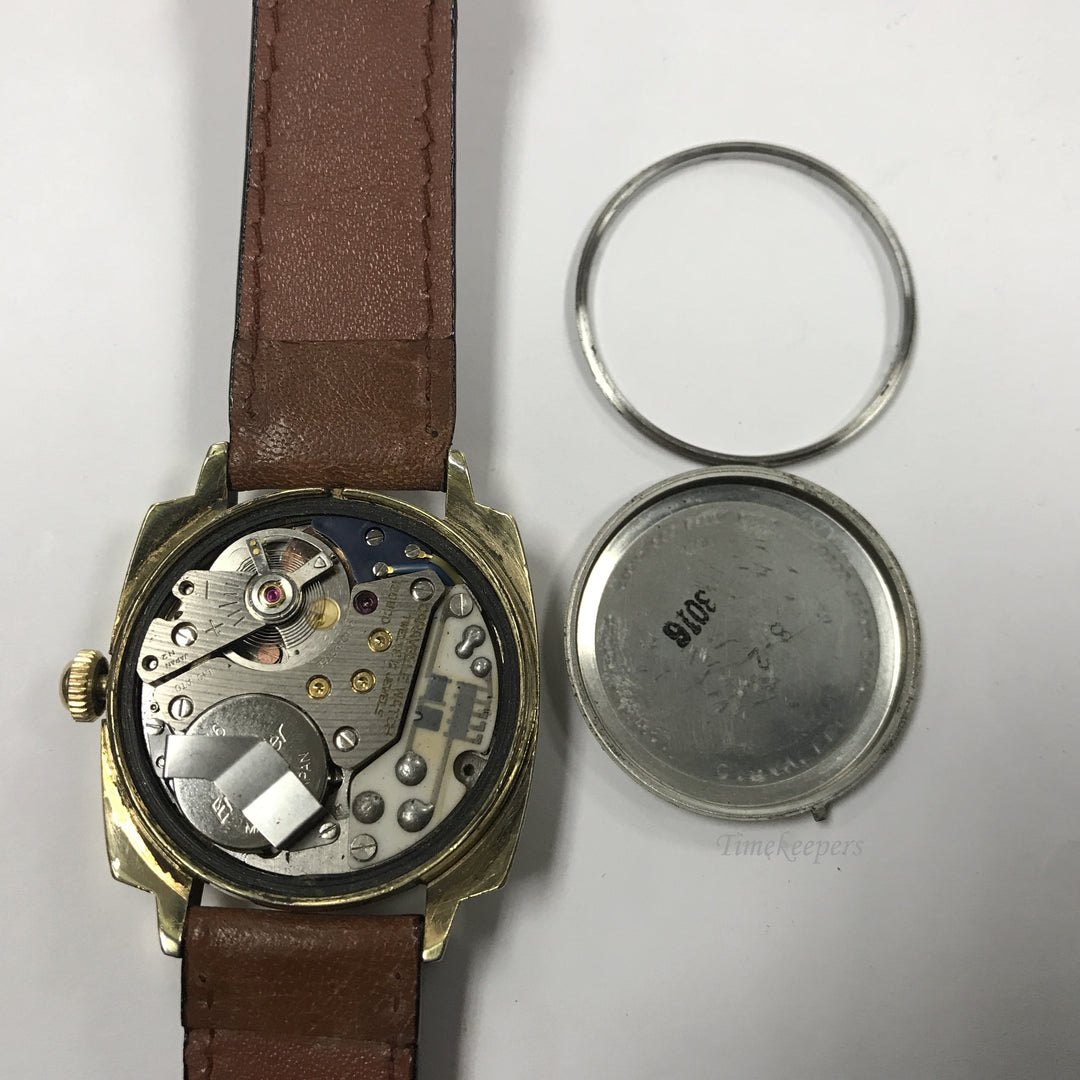 a613 Vintage Original Caravelle Electro Mechanical Waterproof Watch 1970's Japan