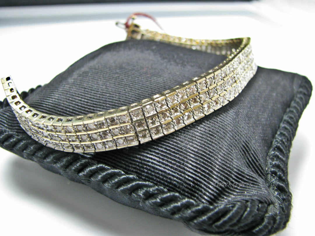 H183 Gorgeous Tennis Bracelet in 10k Yellow Gold with 7.0 TCW in Diamonds