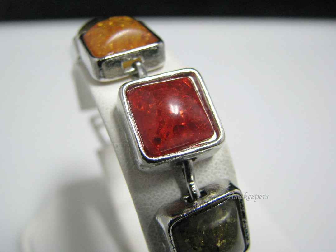 j046 Retro Silver Tone Bracelet With Sparkly Acrylic Stones