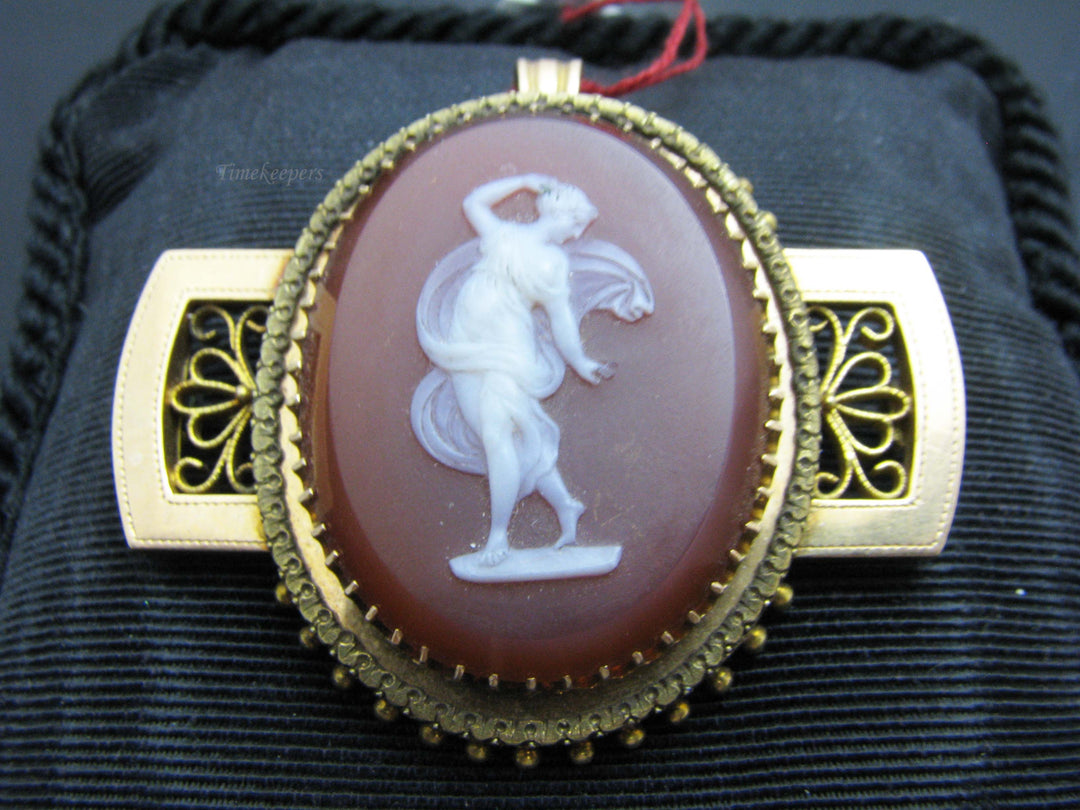 b815 Exquisite Antique 14kt Yellow Gold Carved Carnelian Cameo Brooch/Pendant