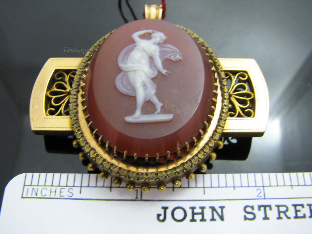 b815 Exquisite Antique 14kt Yellow Gold Carved Carnelian Cameo Brooch/Pendant
