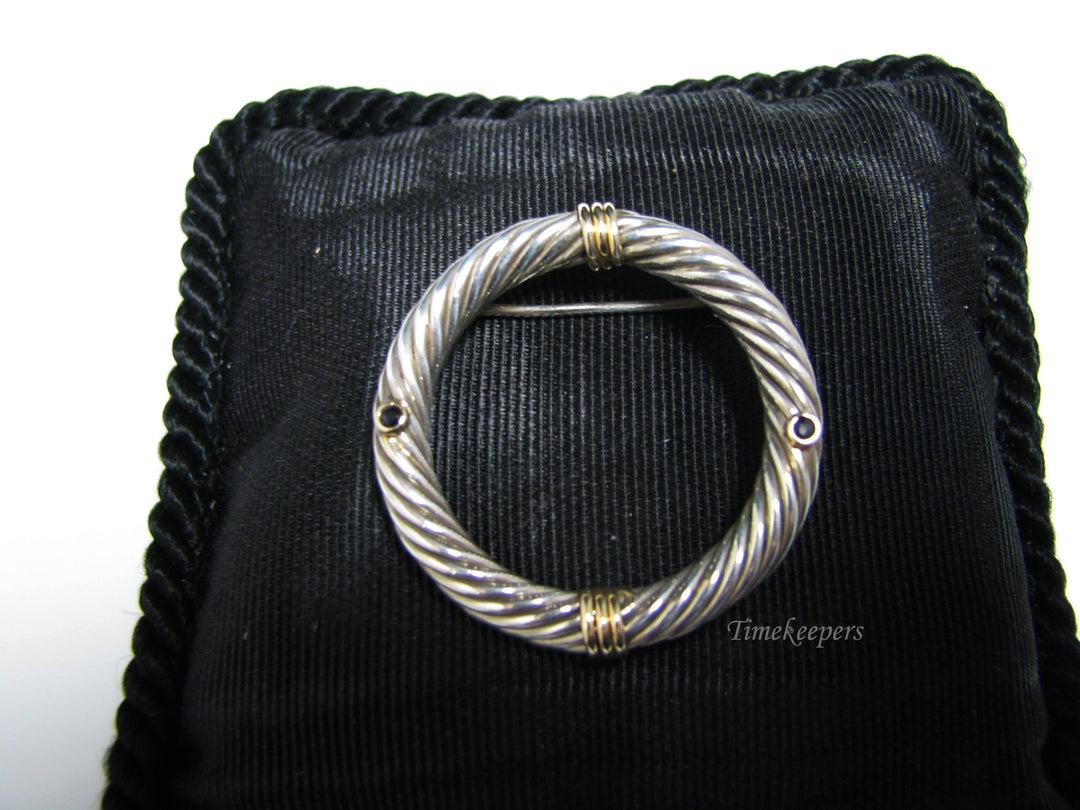 j079 Unique Round Twisted Sterling Silver 2 Tone Brooch with 2 Dark Blue Stones