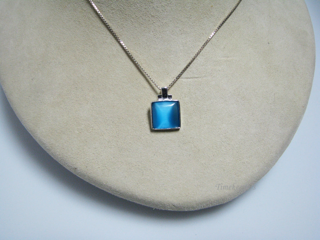 j096 Beautiful Sterling Silver Necklace with Blue Square Pendant 20" Long
