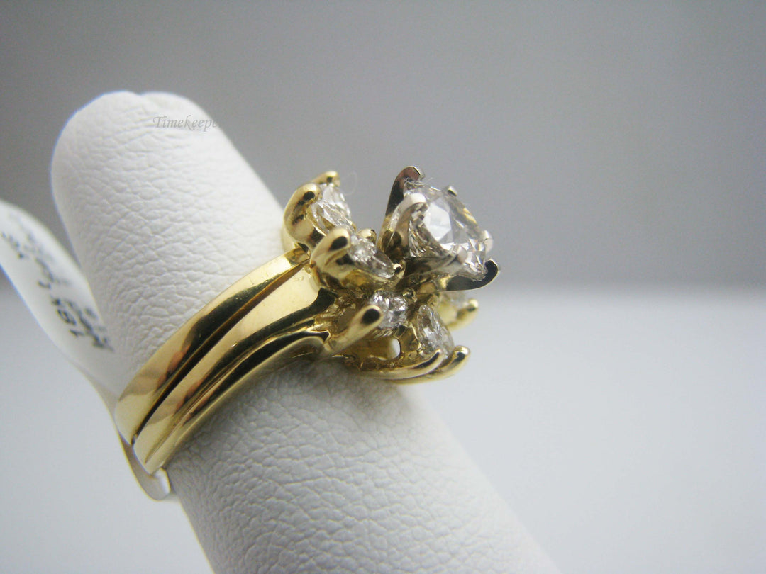 b449 Stunning 18kt Yellow Gold Diamond Wedding Set