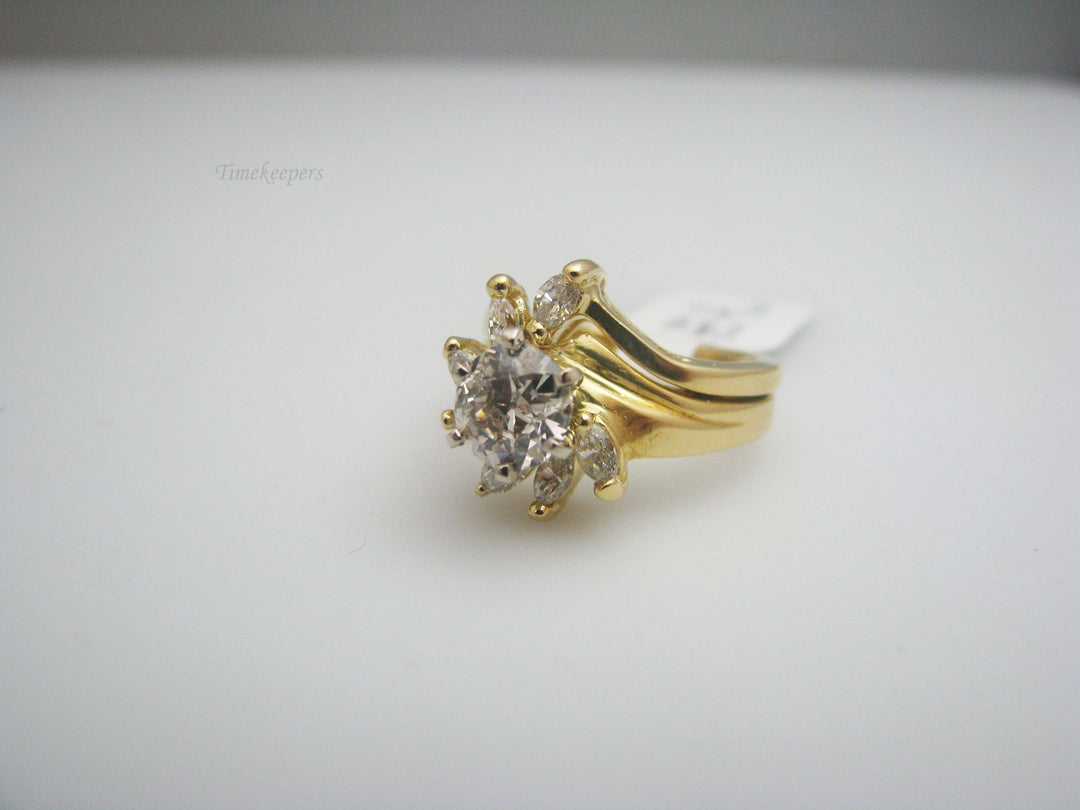 b449 Stunning 18kt Yellow Gold Diamond Wedding Set