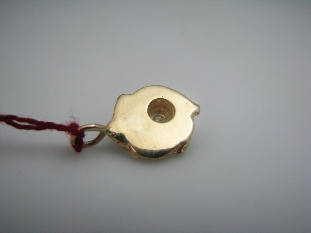 b465 Unique 14kt Yellow Gold Diamond Pendant