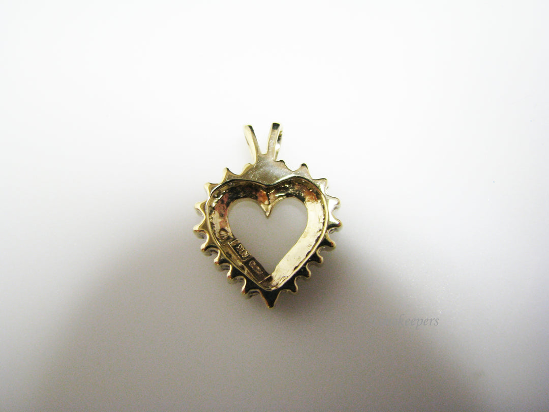 j102 Beautiful 10k Yellow Gold Diamond Studded Heart Pendant NO CHAIN