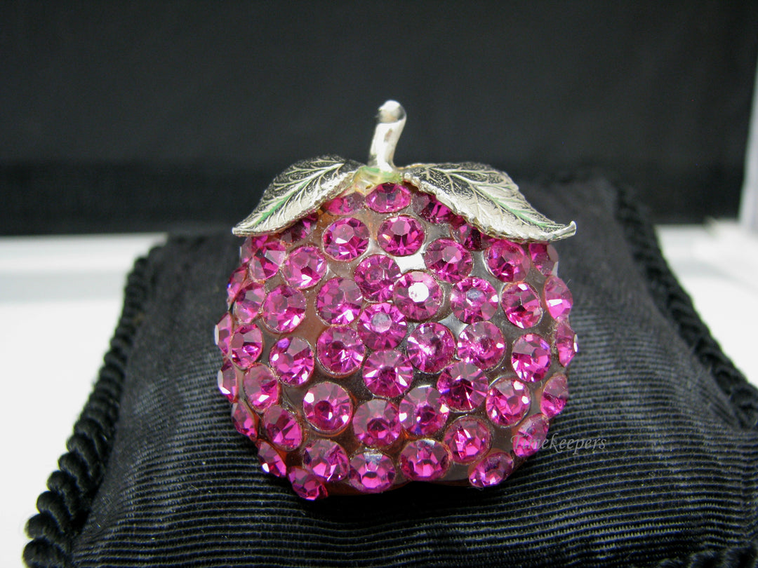 H192 Stunning Apple Brooch/ Pin with Multiple Pink Stones