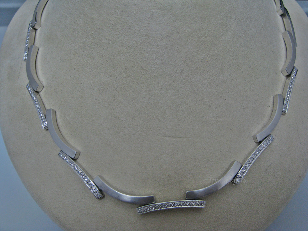 H197 Stunning Necklace with Multiple Diamonds in 18K White Gold