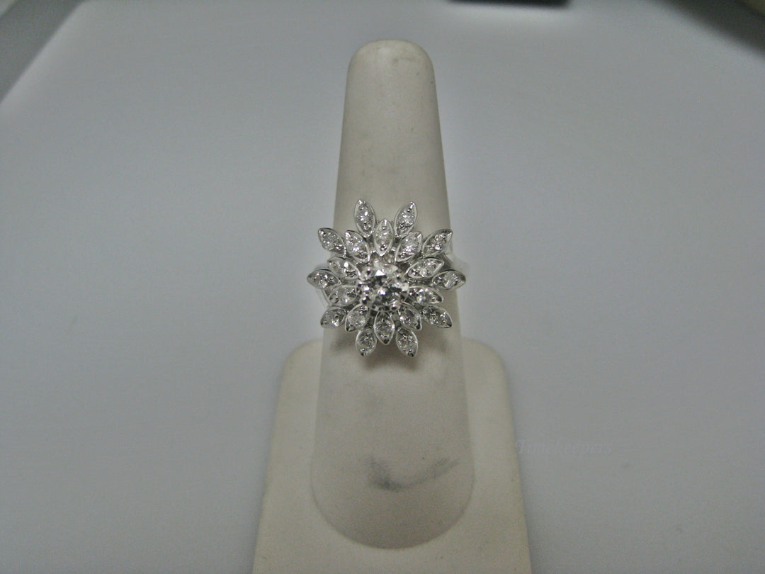 H194 Gorgeous Flower Shaped Multiple Diamond Ring in 14k White Gold