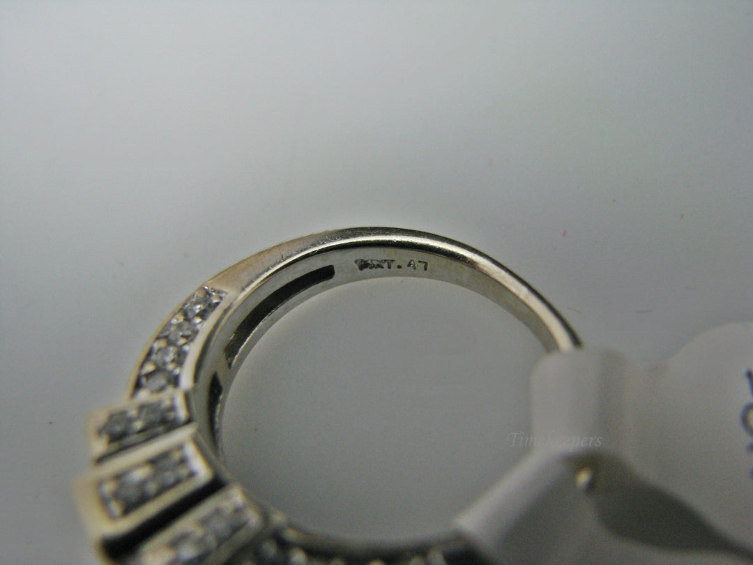 H226 Gorgeous 14k White Gold Engagement Ring Size 5.5 with Diamonds