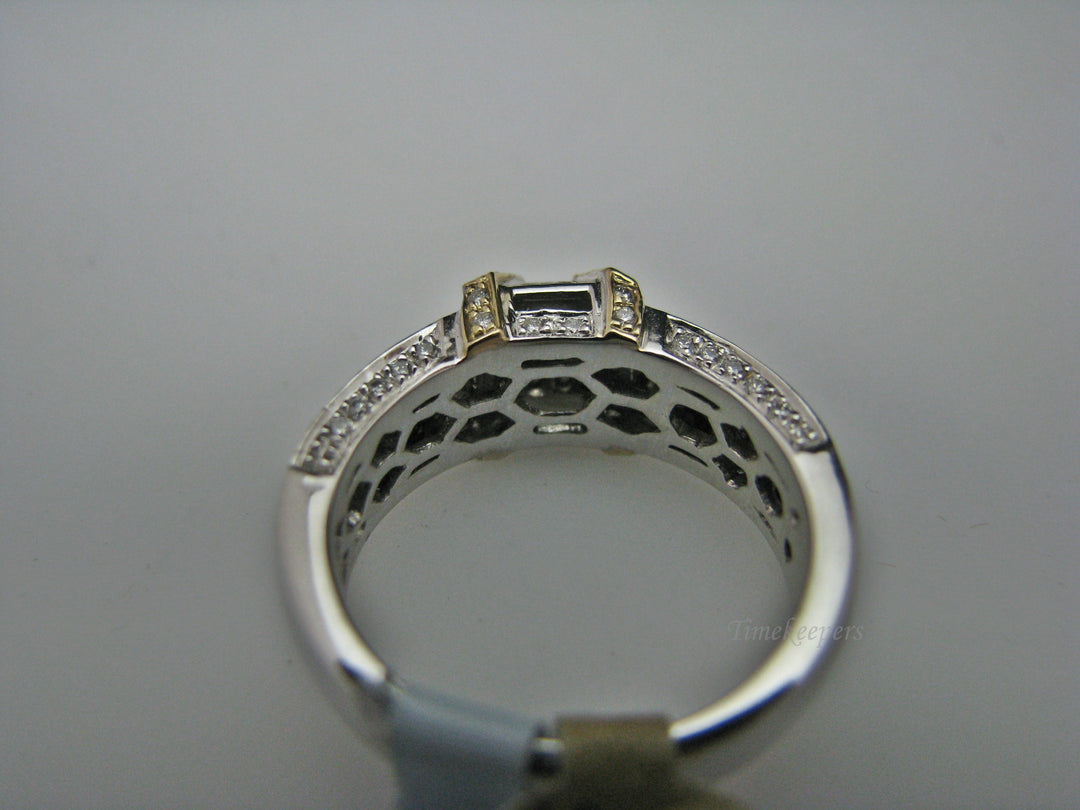 H225 Amazing 14k Two Tone Engagement Ring Size 6.75 with Diamonds