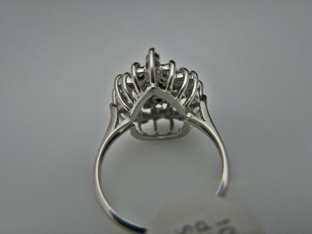 H219 Gorgeous Pear Shaped Diamond Ring in 10k White Gold Size 6.5