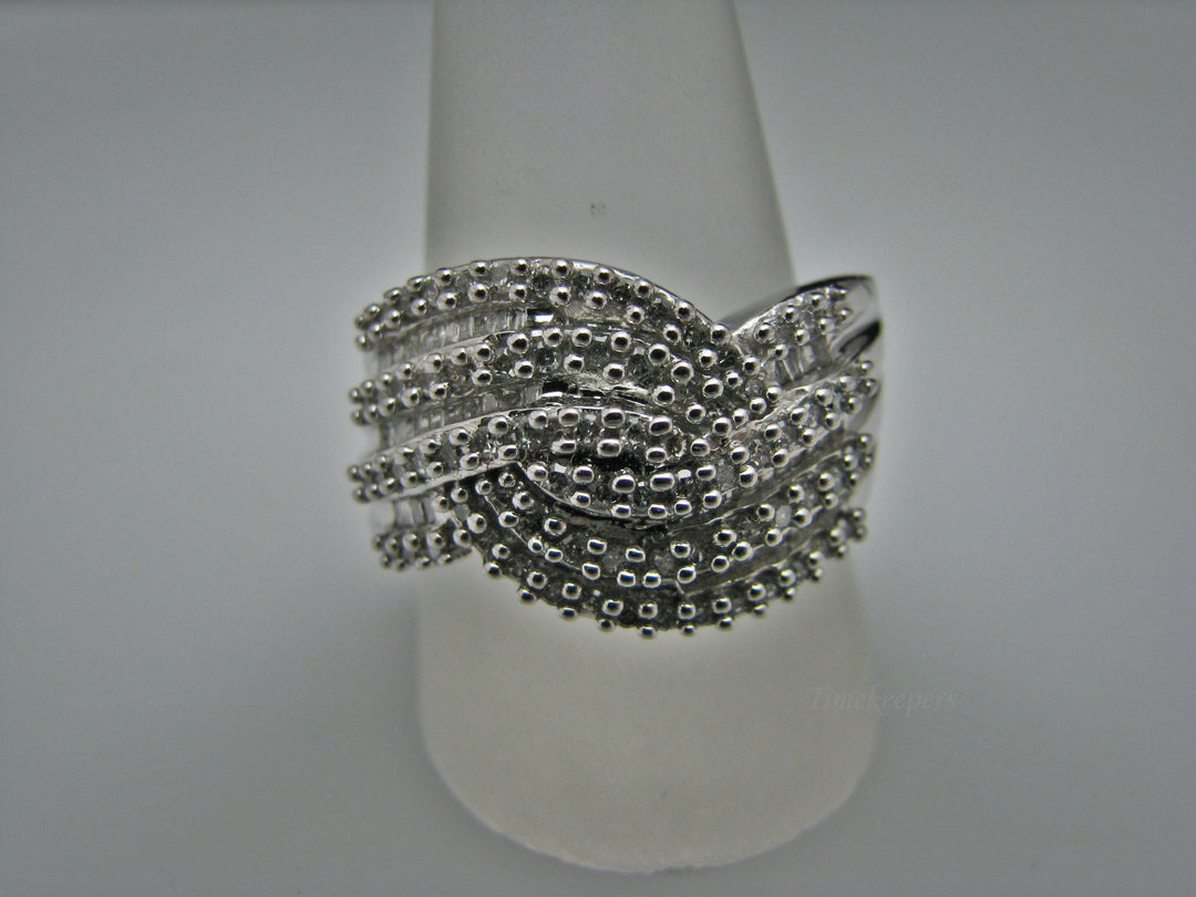 H218 Beautiful Multiple Diamond Ring in 14k White Gold Size 10