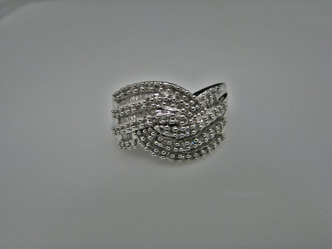 H218 Beautiful Multiple Diamond Ring in 14k White Gold Size 10