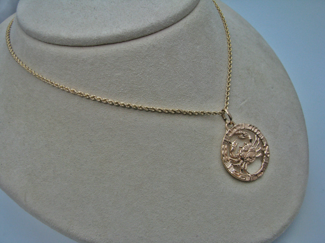 H273 Beautiful 14k Rose Gold Cancer Sign Zodiac Pendant on 20" Yellow Gold Chain