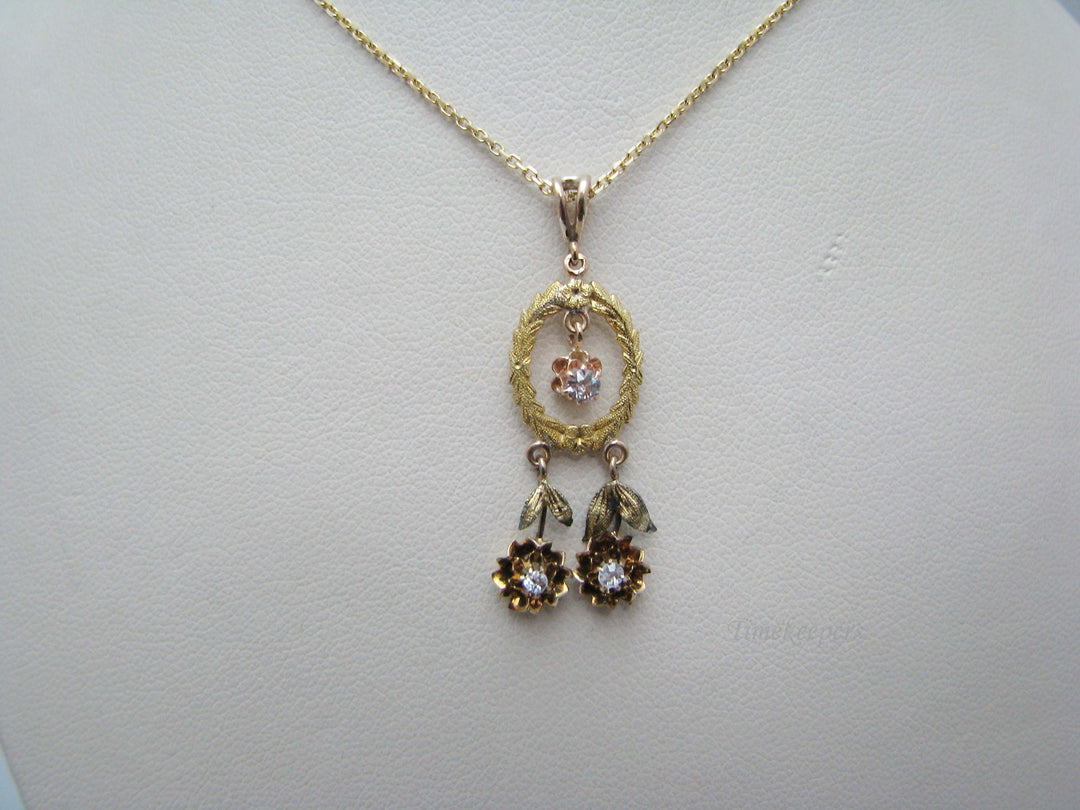 j176 Beautiful Vintage 14k Yellow Gold Pendant with Moissanite on 18" Chain