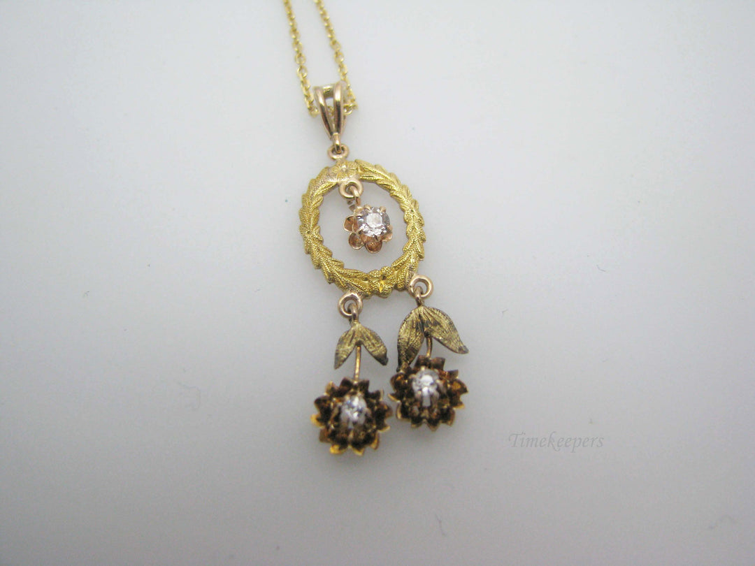 j176 Beautiful Vintage 14k Yellow Gold Pendant with Moissanite on 18" Chain