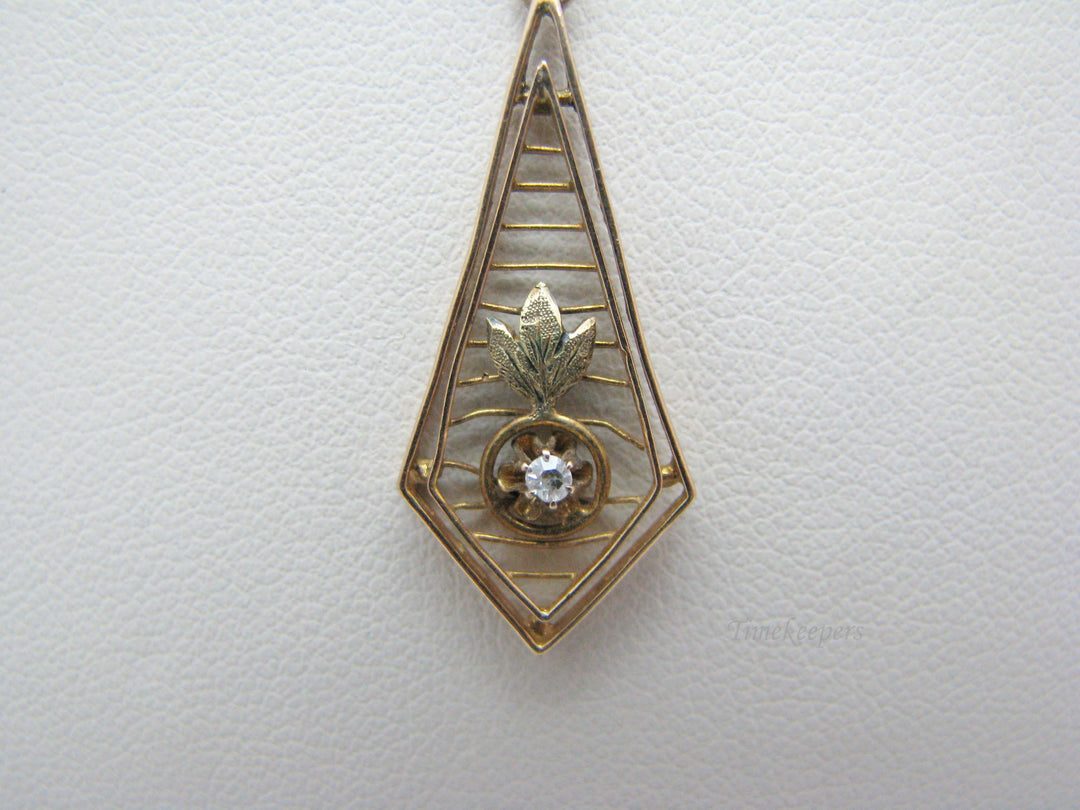 j180 Beautiful Vintage 14k Yellow Gold Diamond Pendant on 18" Chain