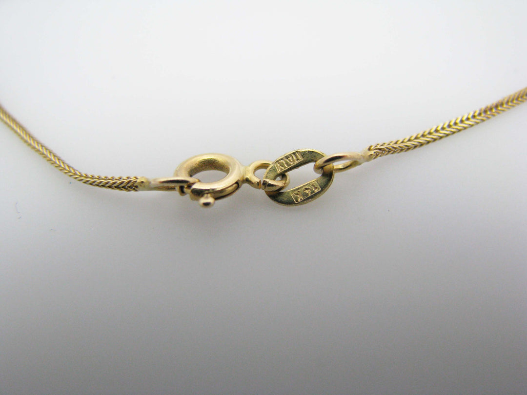 j180 Beautiful Vintage 14k Yellow Gold Diamond Pendant on 18" Chain