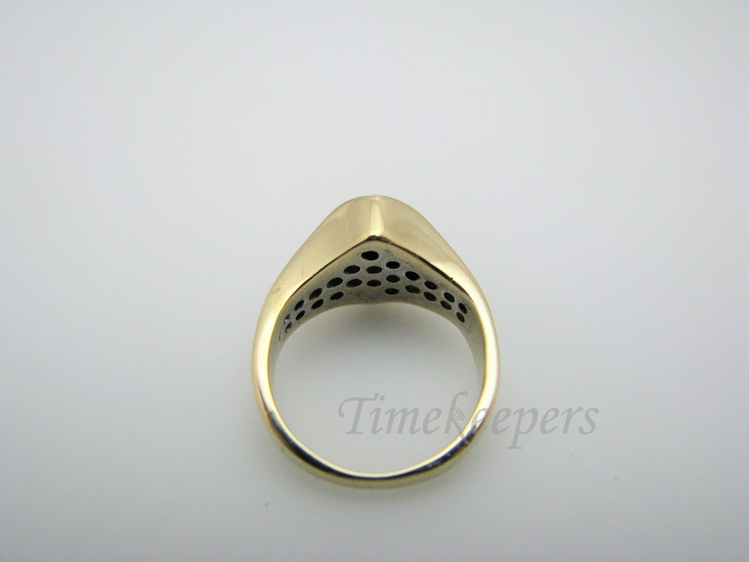 H312 Stunning Diamond 18k Yellow Gold Engagement Ring in Size 5