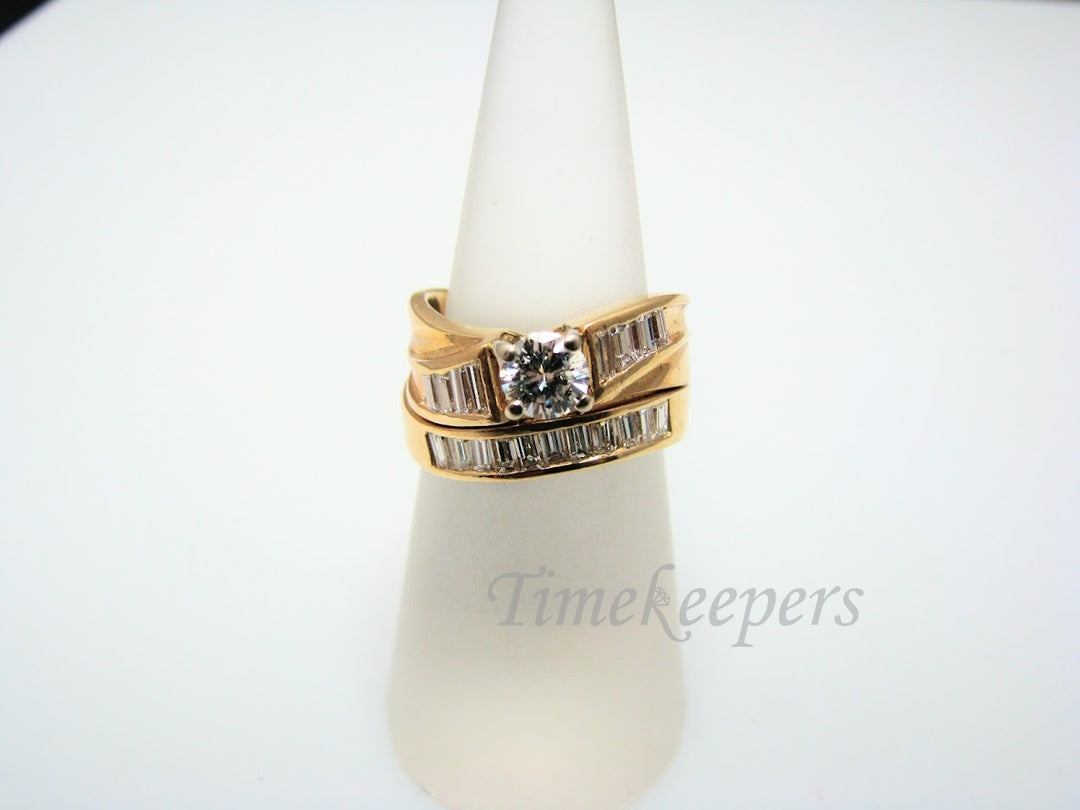 H316 Gorgeous Diamond 14k Yellow Gold Wedding Ring Set in Size 6.0