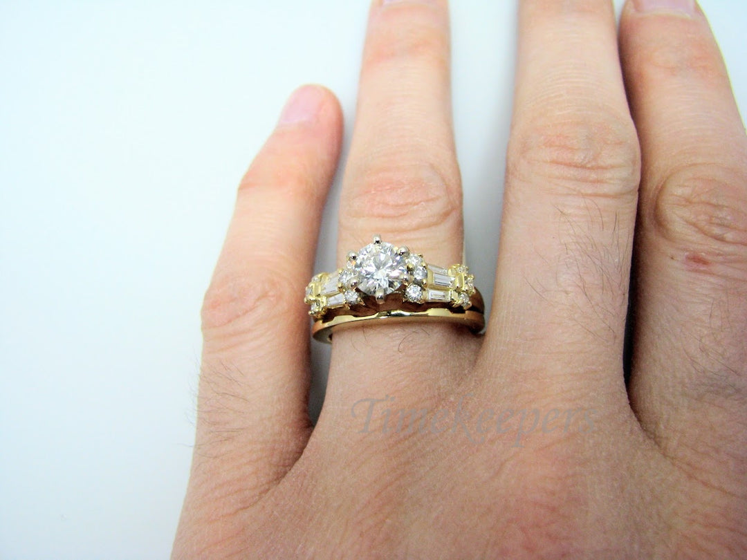 H317 Stunning Diamond 14k Yellow Gold Wedding Ring Set in Size 7.0