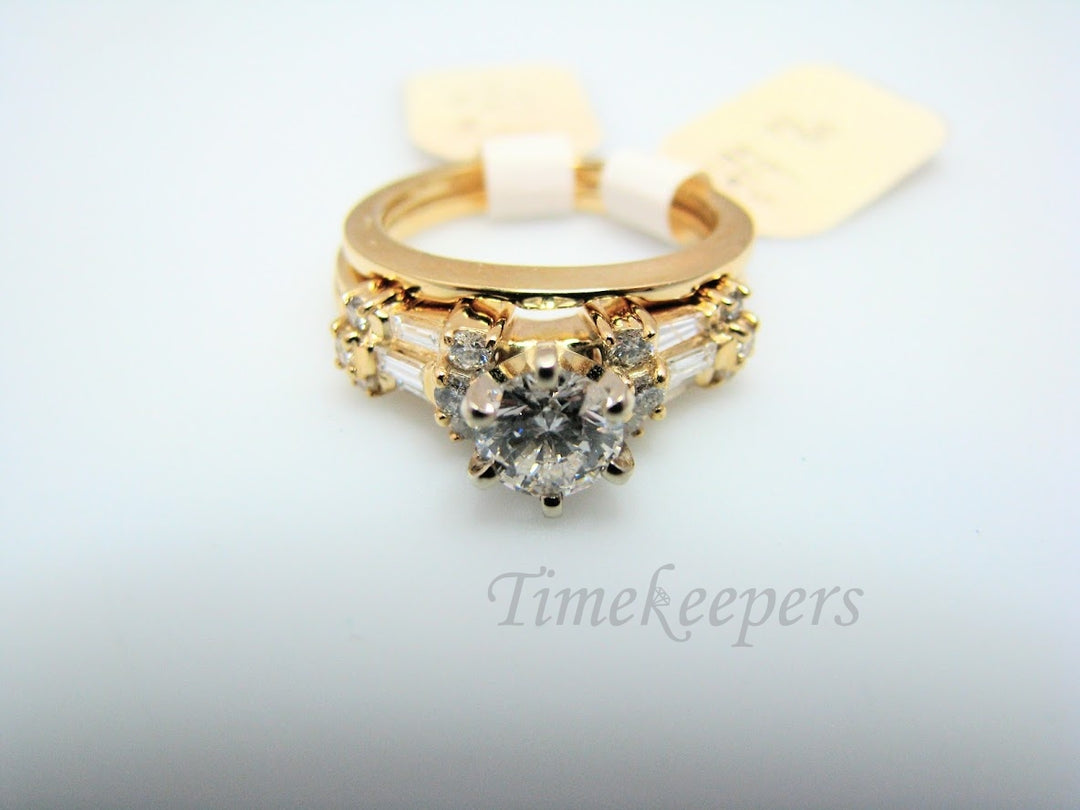 H317 Stunning Diamond 14k Yellow Gold Wedding Ring Set in Size 7.0