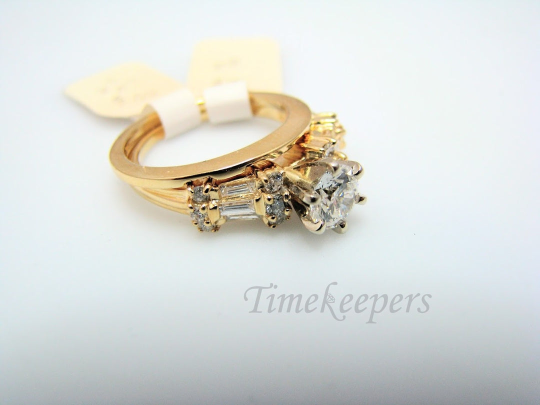 H317 Stunning Diamond 14k Yellow Gold Wedding Ring Set in Size 7.0