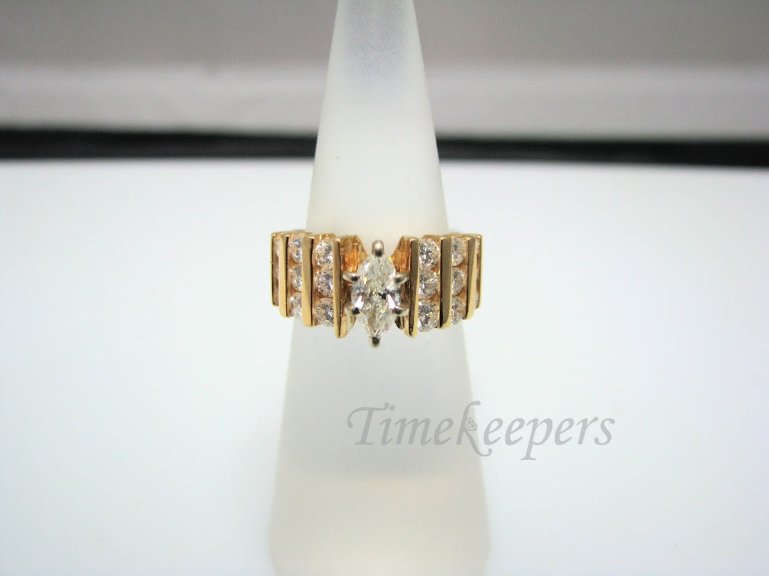 H322 Stunning Diamond 14k Yellow Gold Wedding Ring in Size 4.75