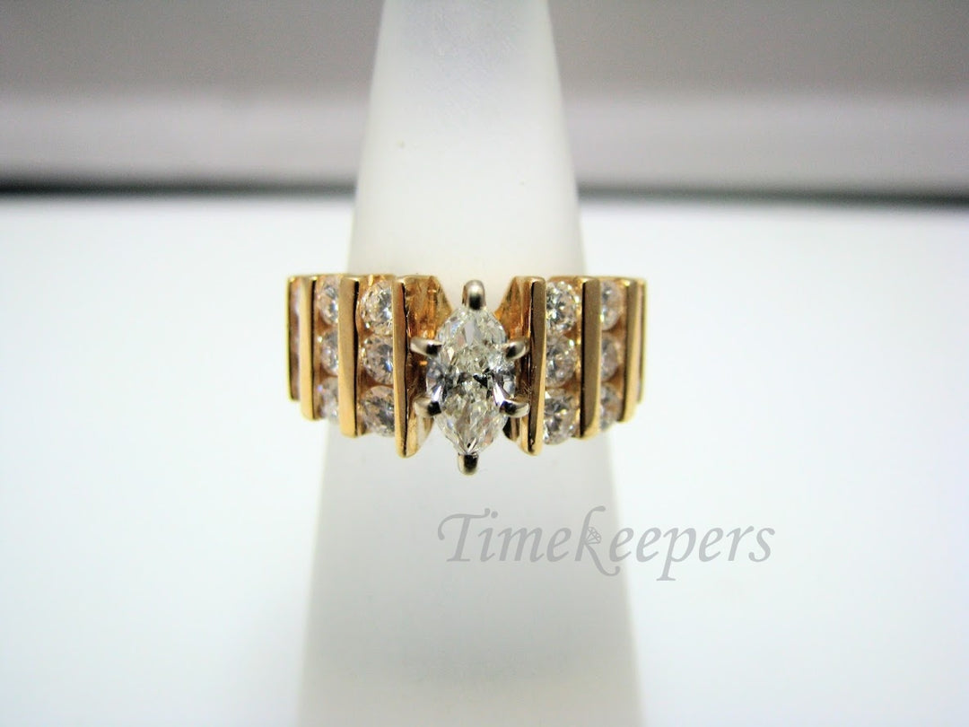 H322 Stunning Diamond 14k Yellow Gold Wedding Ring in Size 4.75
