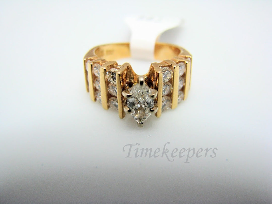 H322 Stunning Diamond 14k Yellow Gold Wedding Ring in Size 4.75