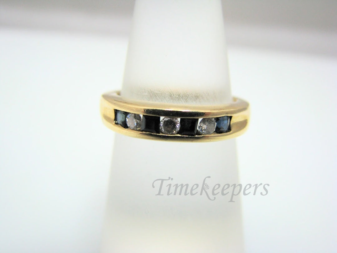 H330 Cute Sapphire and Diamond 14k Yellow Gold Wedding Band in Size 6.5