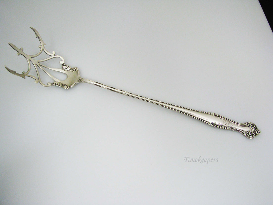 j190 Vintage Towle, Canterbury Pattern Sterling Silver Lettuce Serving Fork