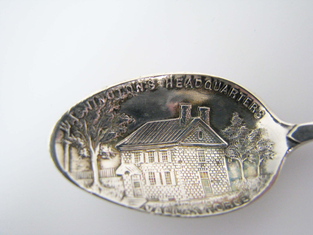 j195 Vintage Collectible Spoon From Valley Forge of Washington's Headquarters