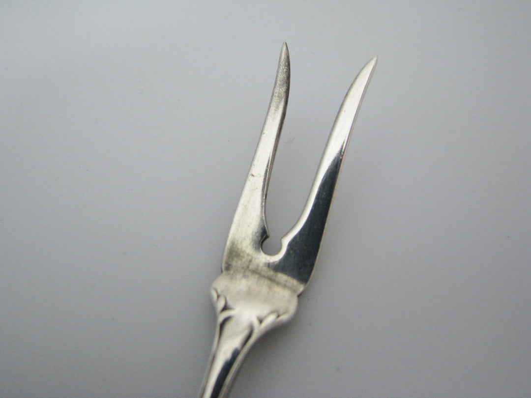 j196 Vintage Collectible Sterling Silver Cocktail Fork with Enamel Maple Leaf