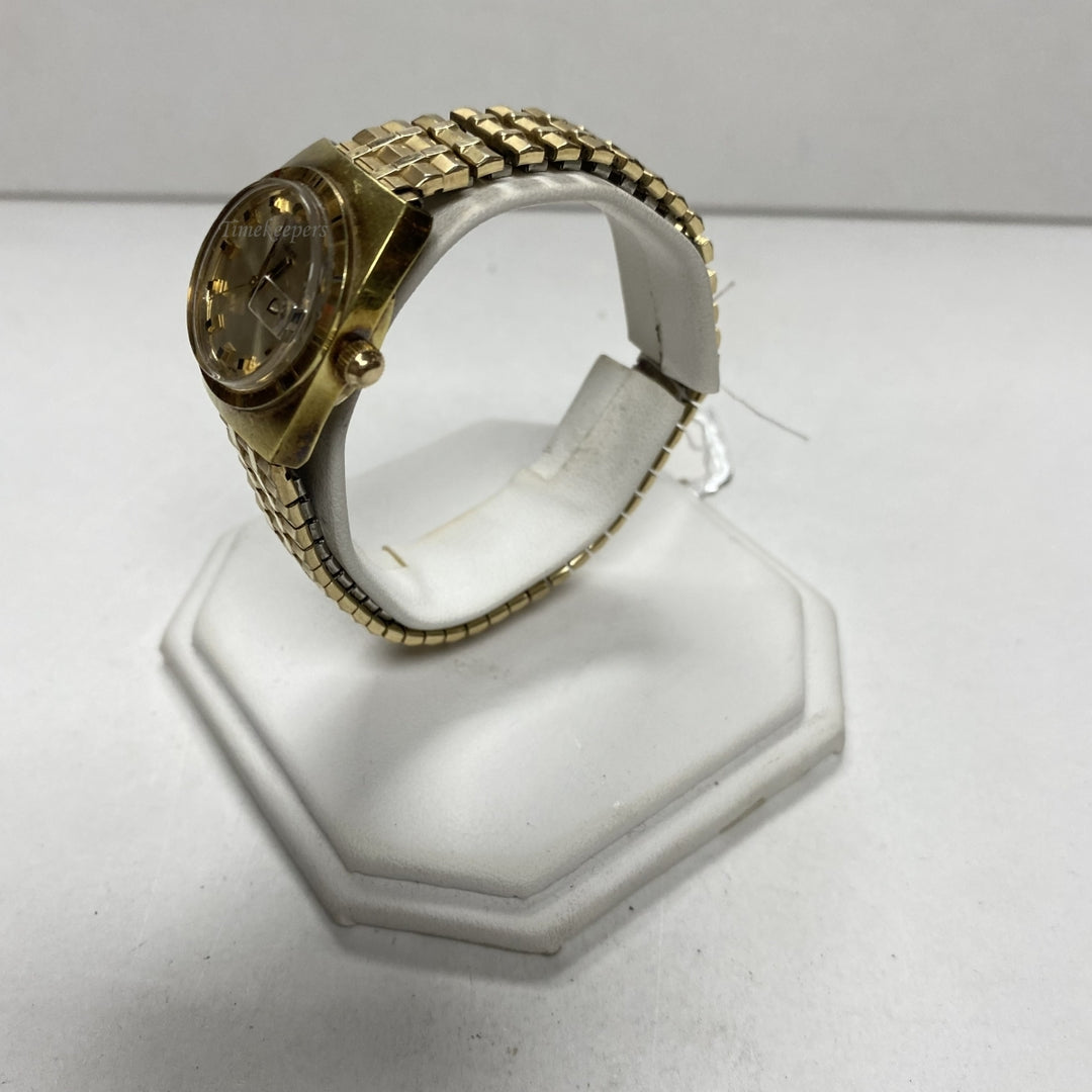 r831 Vintage 18K Gold Electroplated WITTNAUER Mechanical Watch | Vintage Watch