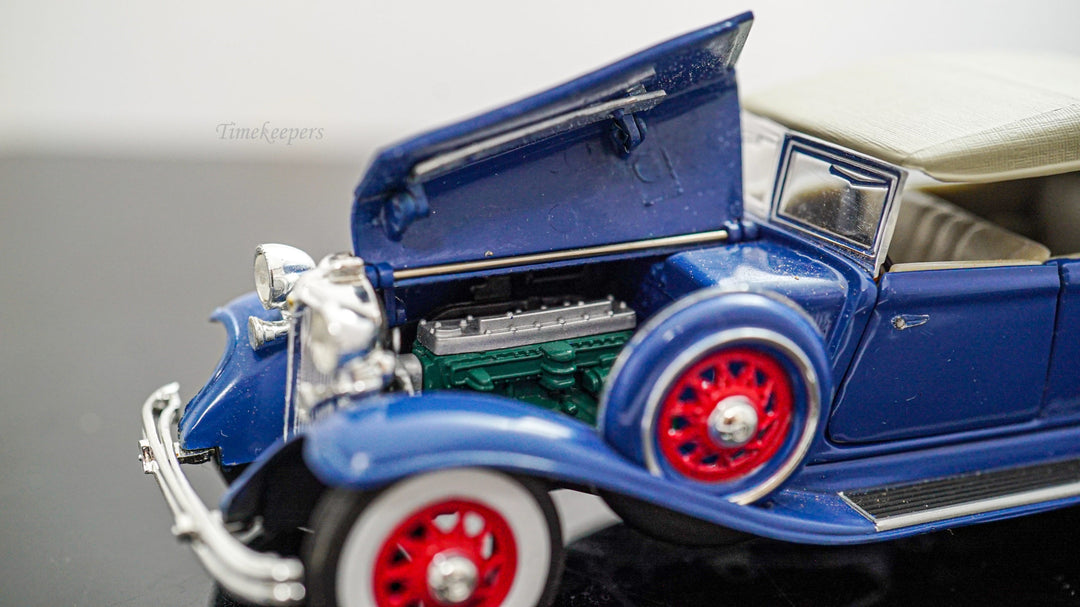 K168 1932 Chryslers Lebaron Model