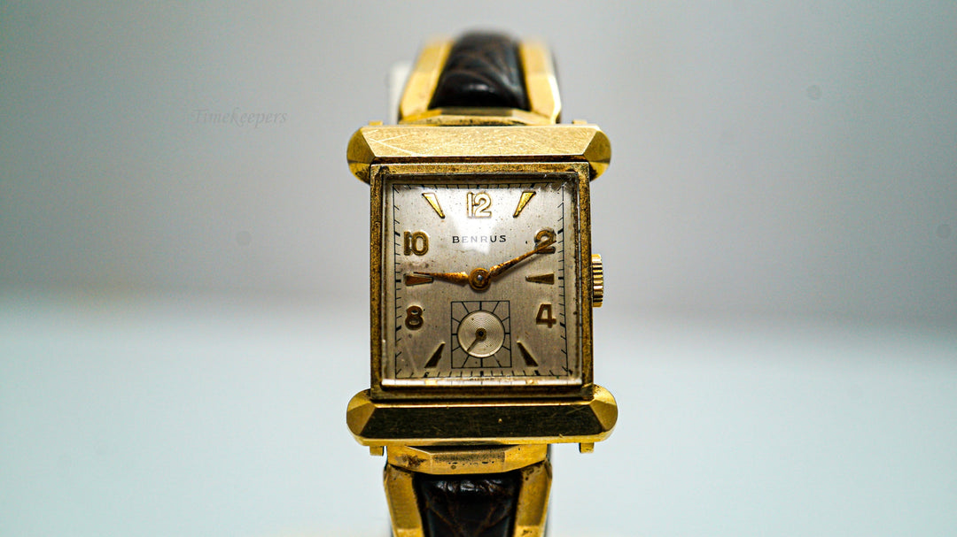 k176 Vintage 1950's Men's Benrus Wristwatch