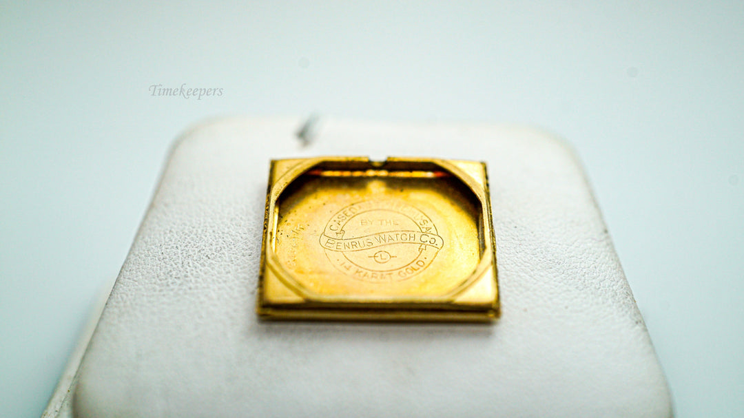 k176 Vintage 1950's Men's Benrus Wristwatch