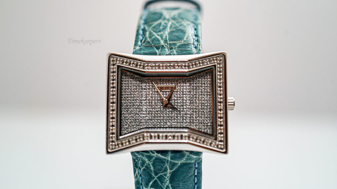 K264 Woman's 1990's Croton Wristwatch