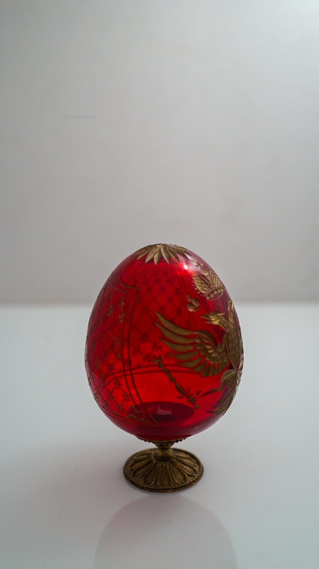 K187 Vintage Faberge Style Glass Egg