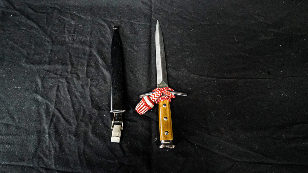 K072 Mid 80's Elsener Schwyz Victoria Model :1943 M4