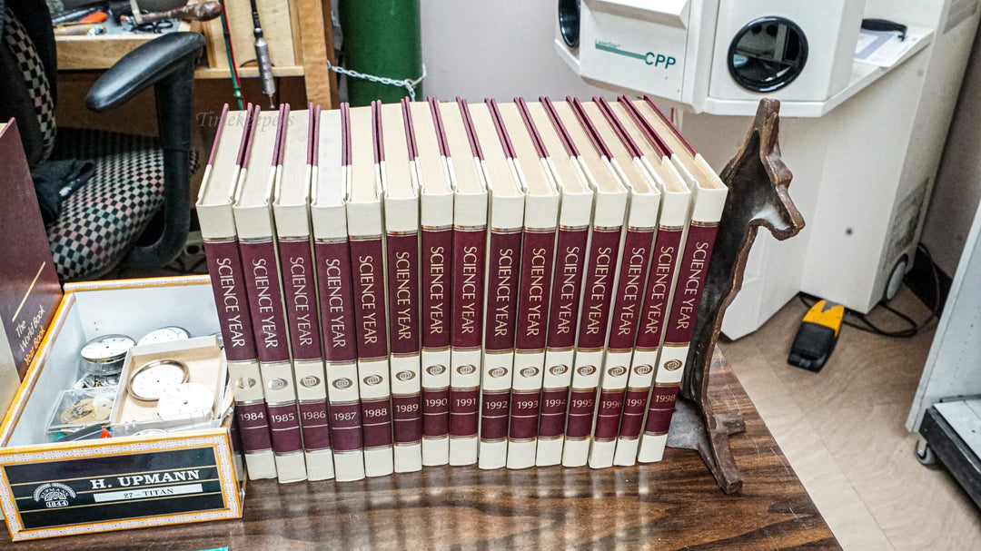 K071 World Science Year Book Collection