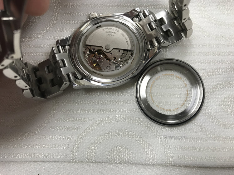 a107 Original Dakota Silver Tone 330 Feet 21 Jewels Automatic Men's Wrist Watch