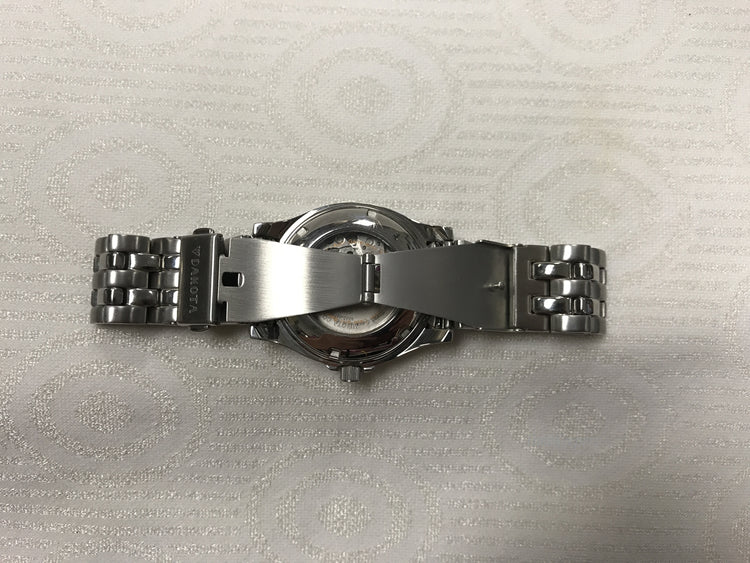 a107 Original Dakota Silver Tone 330 Feet 21 Jewels Automatic Men's Wrist Watch